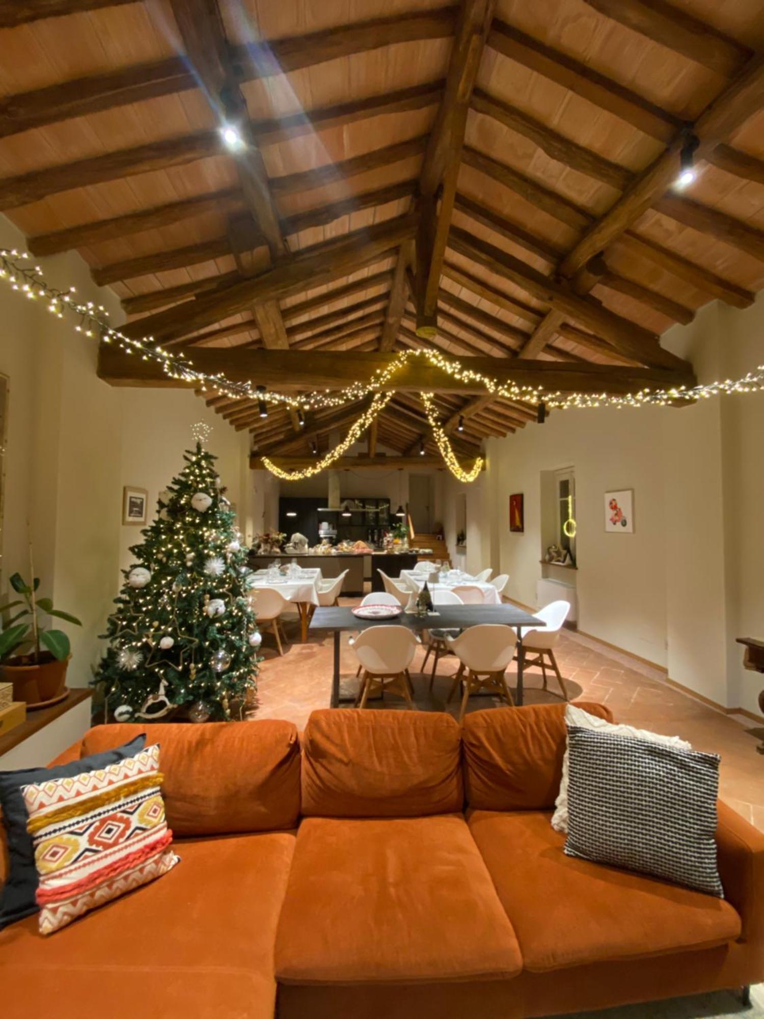 Tenuta Pizzone Wine Resort Риванаццано Экстерьер фото